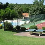 Charmante Maisonnette Dans Avec Piscine * Meschers-sur-Gironde